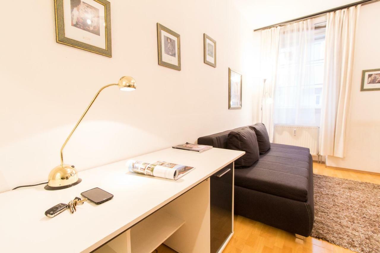 Apartment Meidling Vienna Exterior photo
